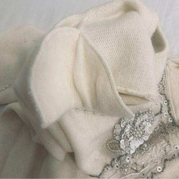Marisa Christina Cream Sweater with Sequin Details Vintage Romantic Bridal - Picture 14 of 15